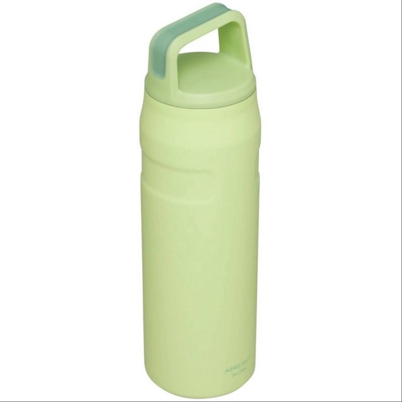 Stanley 24oz stainless steel ice flow aerolight water bottle cap and carry - Picture 2 of 5